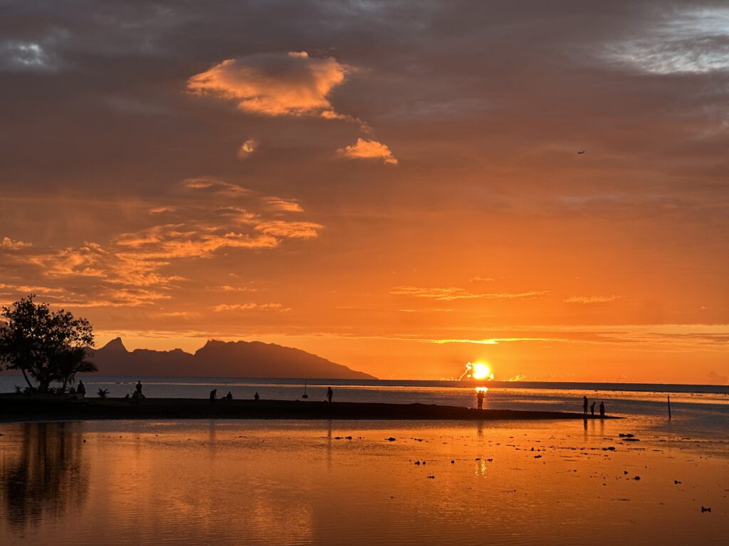 Sunset à la pointe Vénus, Tahiti